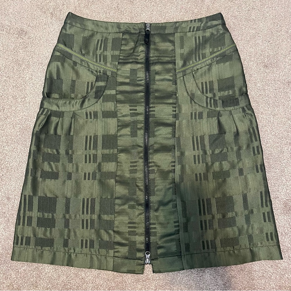 CRiSCA Green Patterned Skirt Size GB 16